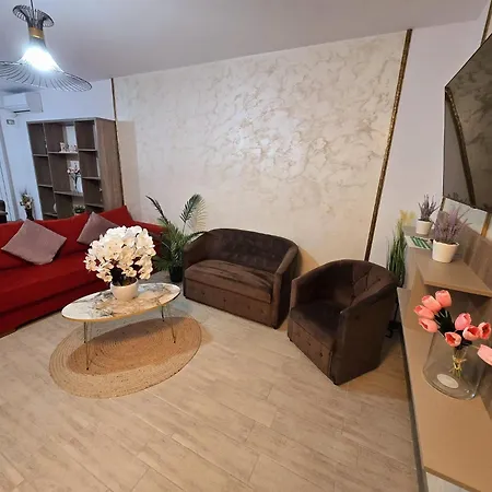 Daire Azizi Luxury Family - Piscina Plaja Centru Alezzi