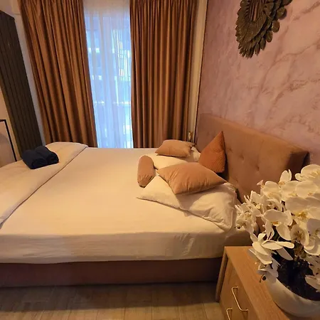 Apartmán Azizi Luxury Family - Piscina Plaja Centru Alezzi *